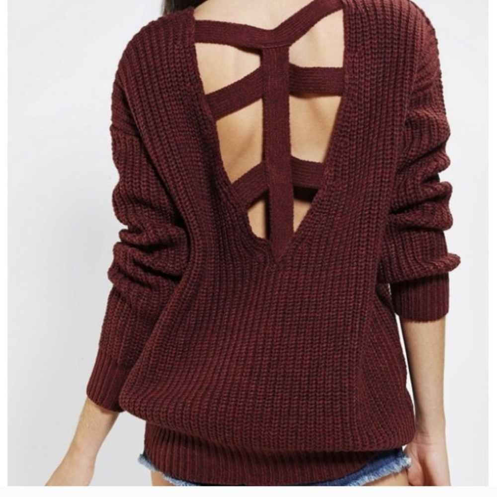 Sparkle & Fade Women's Burgundy Sweater with Open Back Design